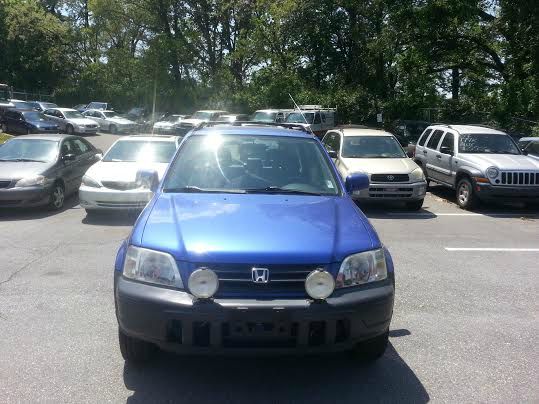 Honda CR-V LS NICE SUV