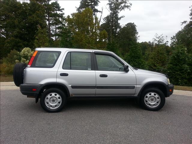 Honda CR-V 2001 photo 1