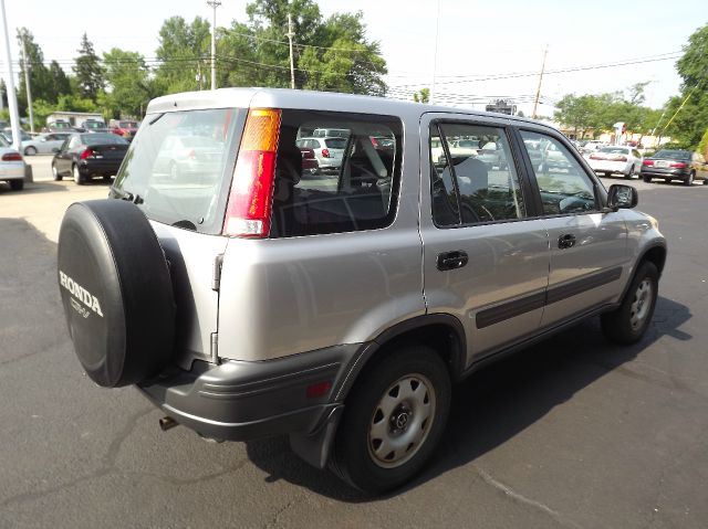 Honda CR-V LS Truck SUV