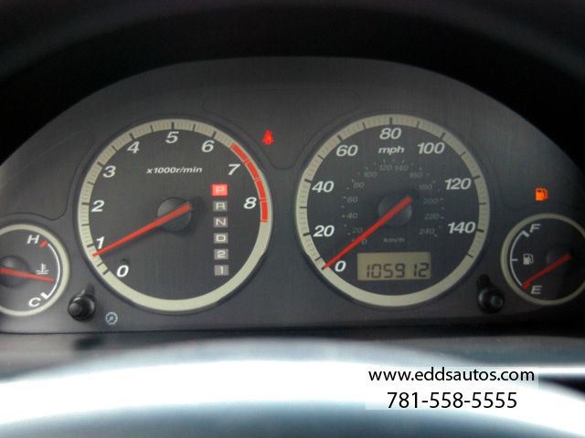 Honda CR-V 2004 photo 2