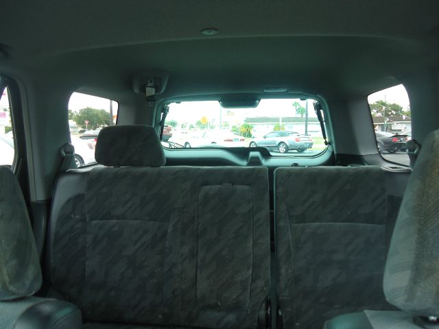 Honda CR-V 2004 photo 2