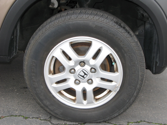 Honda CR-V 2004 photo 2