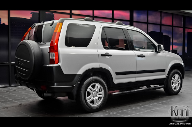Honda CR-V 2004 photo 2