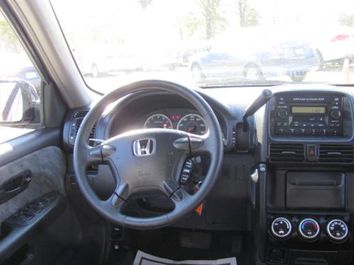Honda CR-V 2004 photo 2