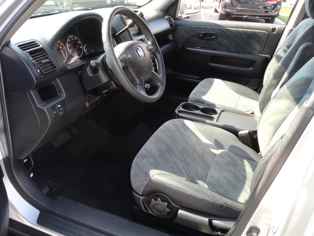 Honda CR-V 2004 photo 2