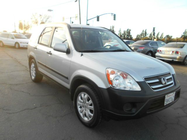 Honda CR-V 2005 photo 2