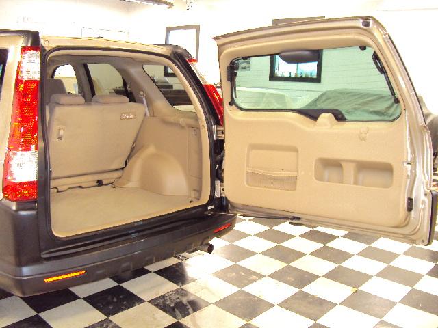 Honda CR-V 2005 photo 2