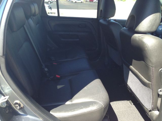 Honda CR-V BASE LS XTR SUV