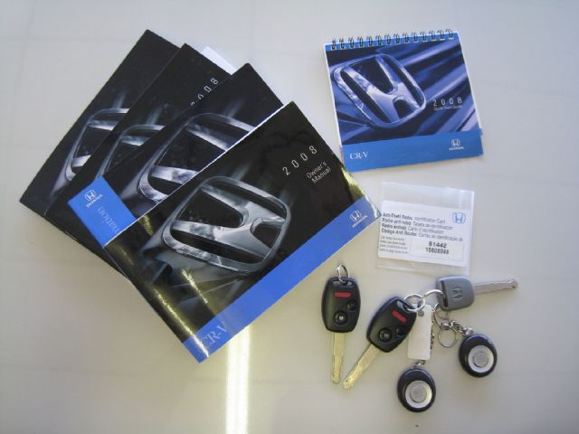 Honda CR-V 2008 photo 2
