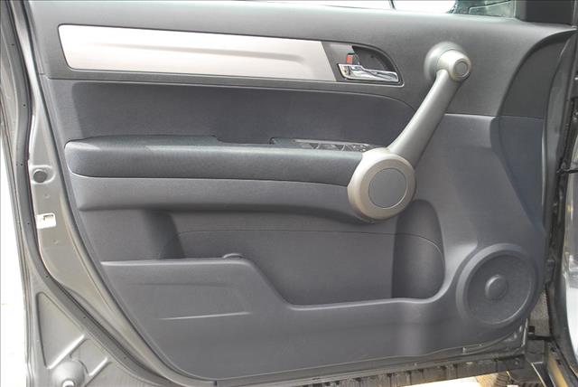 Honda CR-V 2011 photo 30