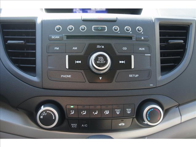 Honda CR-V Touring W 6 Disc SUV