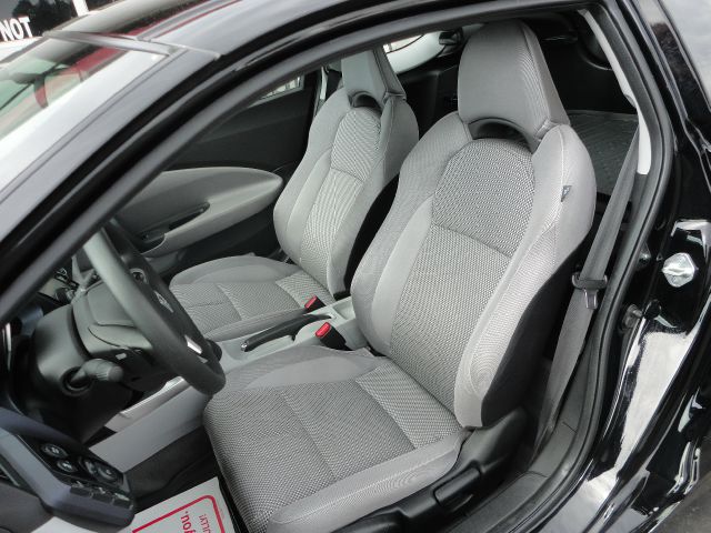 Honda CR-Z 2011 photo 4