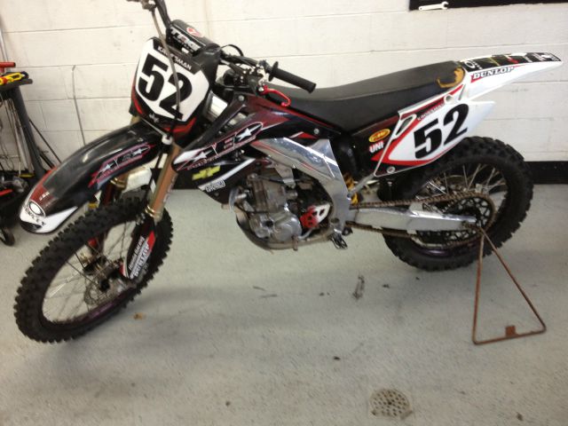 Honda CR250 2003 photo 1