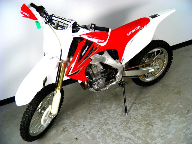 Honda CRF450R 2010 photo 1