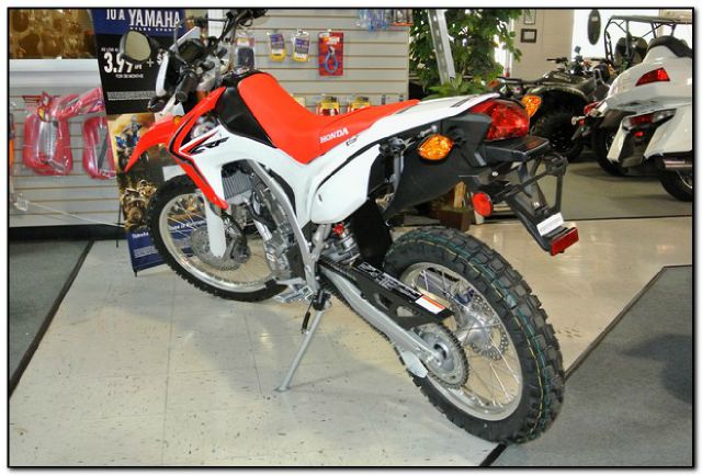Honda CRF 250L 2014 photo 2