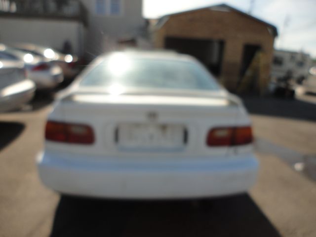 Honda Civic 4DR SE Coupe