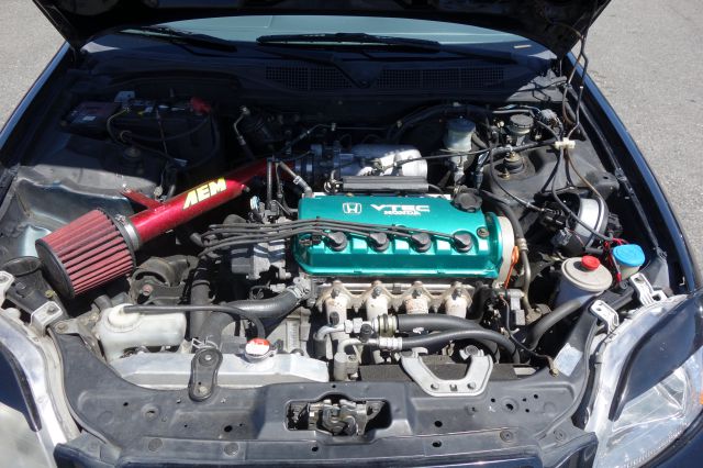 Honda Civic 4DR SE Coupe