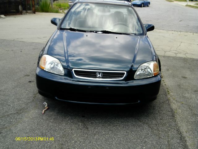 Honda Civic ZQ8 LS Sedan