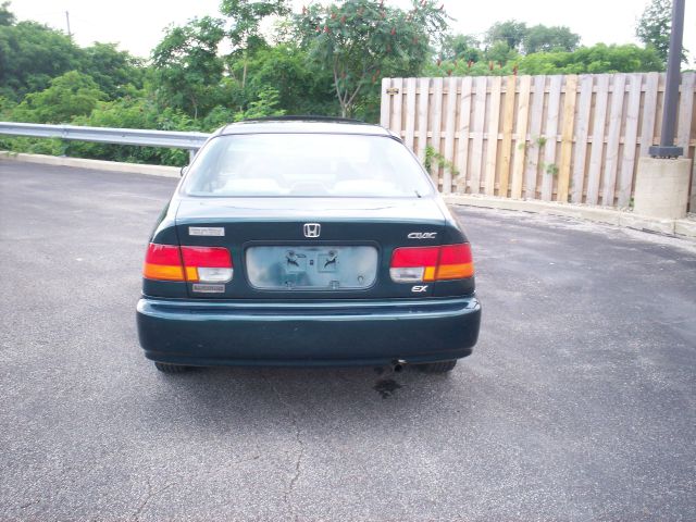 Honda Civic 4DR SE Coupe