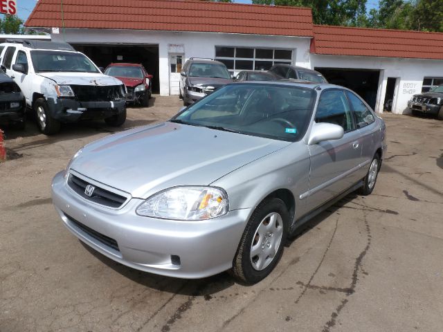 Honda Civic 4DR SE Coupe