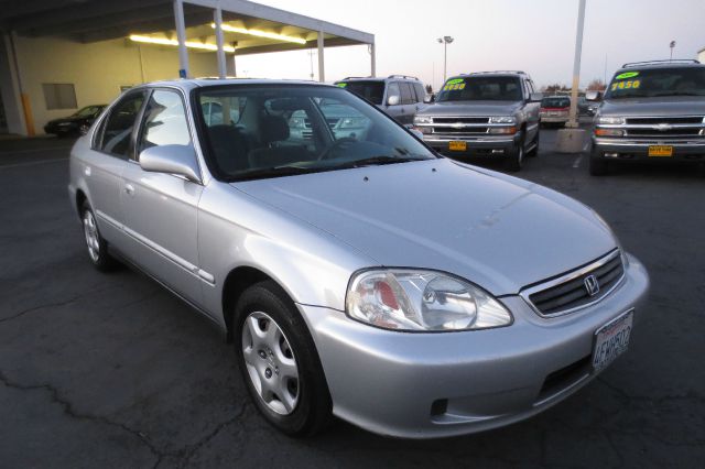 Honda Civic 1999 photo 1