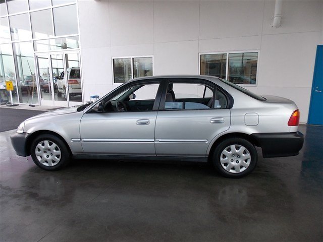 Honda Civic 1999 photo 2