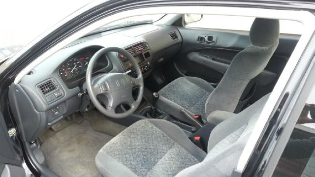Honda Civic 2000 photo 2