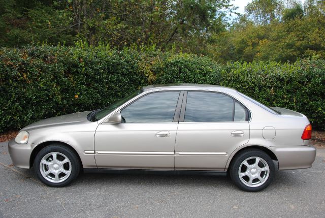 Honda Civic 2000 photo 2