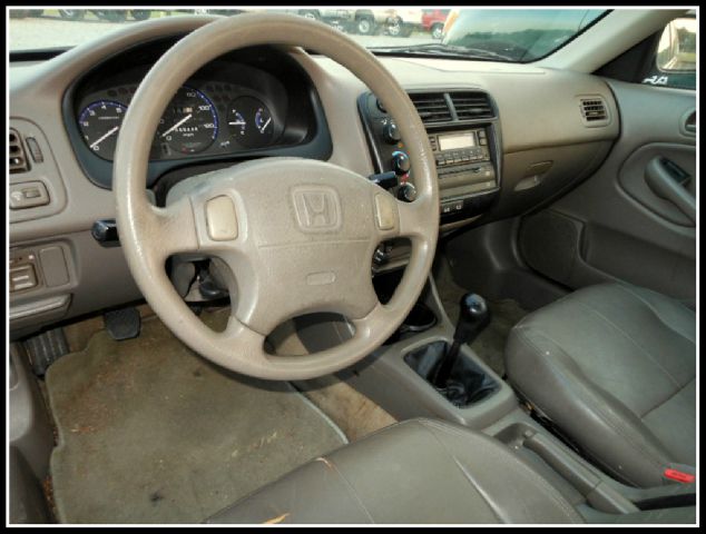 Honda Civic 2000 photo 1