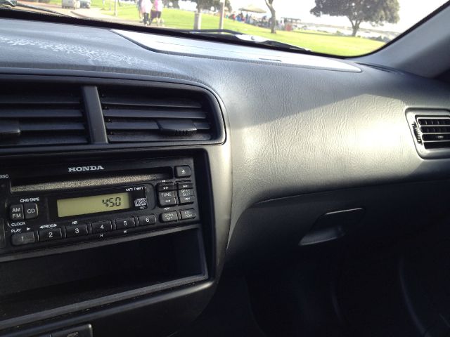 Honda Civic 2000 photo 4