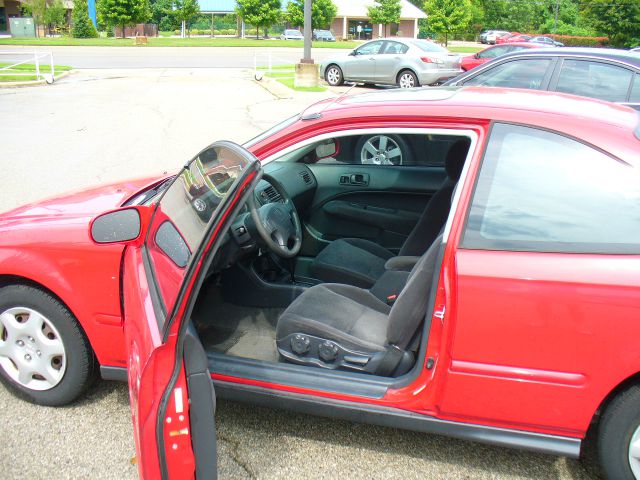 Honda Civic 2000 photo 1