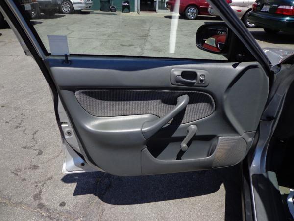 Honda Civic 2000 photo 13