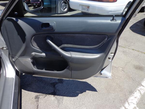 Honda Civic 2000 photo 6