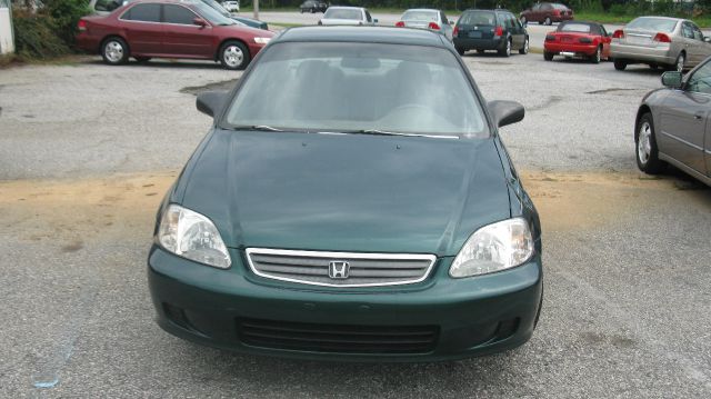 Honda Civic SLT 3rd Seat V8 Sedan