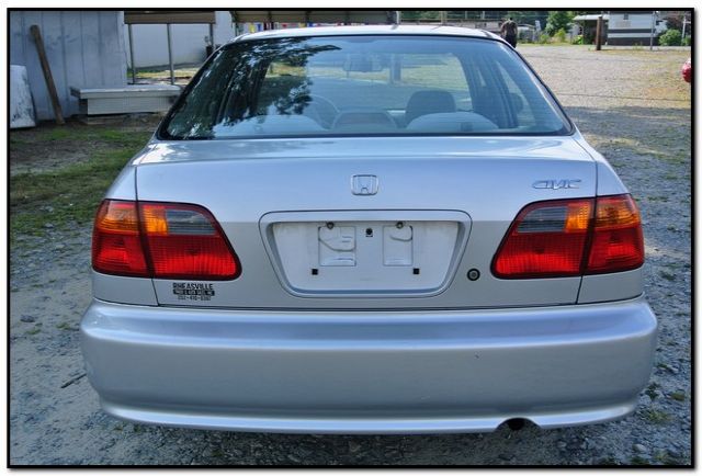 Honda Civic SLT 3rd Seat V8 Sedan