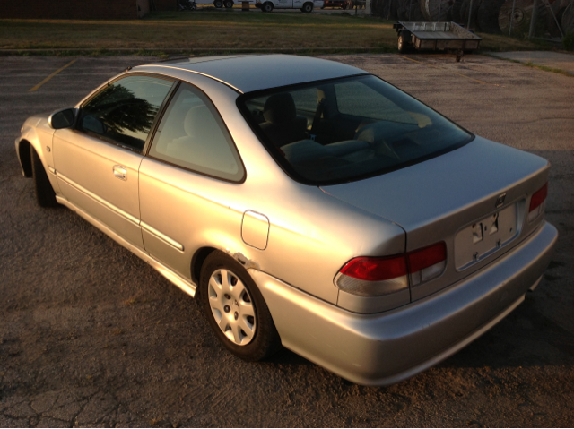 Honda Civic 2000 photo 4