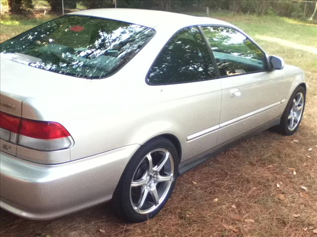 Honda Civic 2000 photo 4