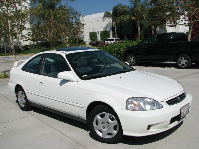 Honda Civic 2000 photo 4