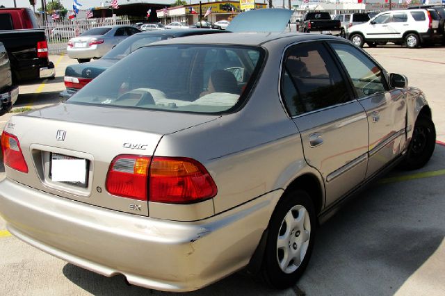 Honda Civic 2000 photo 3