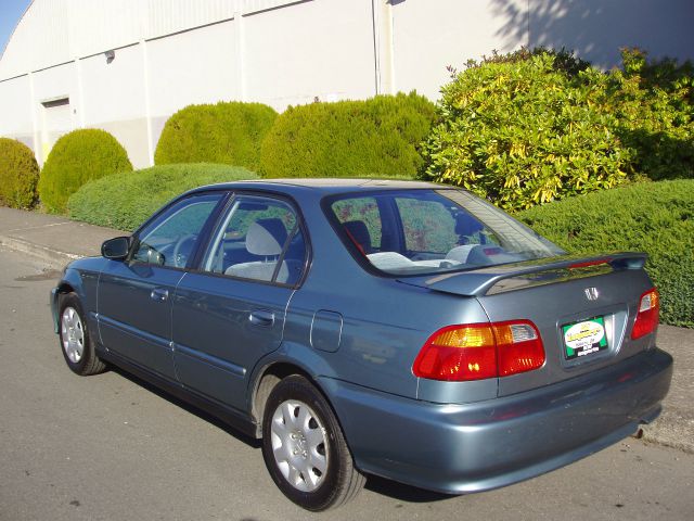 Honda Civic SLT 3rd Seat V8 Sedan