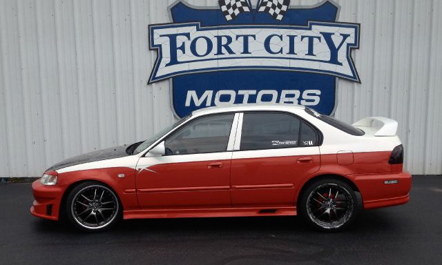 Honda Civic SLT 3rd Seat V8 Sedan