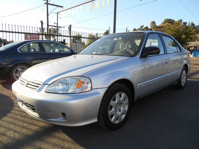 Honda Civic 2000 photo 1