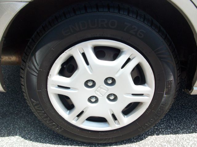 Honda Civic 2002 photo 2