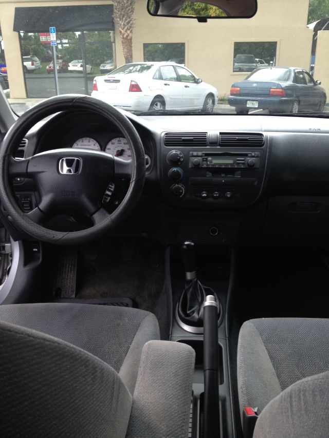 Honda Civic ZQ8 LS Sedan