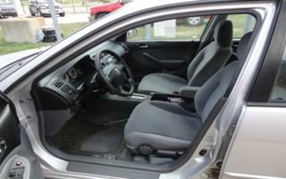 Honda Civic ZQ8 LS Sedan