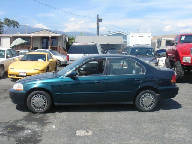 Honda Civic GTC Sedan