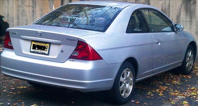 Honda Civic 2003 photo 2