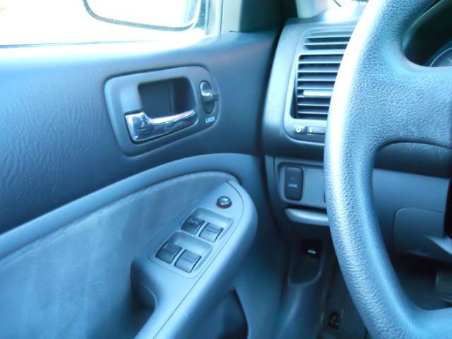 Honda Civic 2003 photo 28