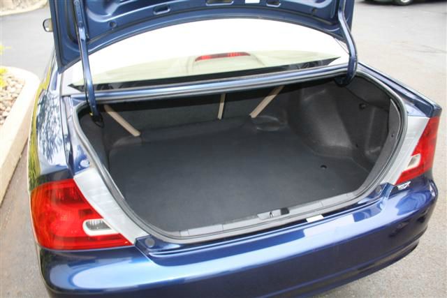 Honda Civic 2003 photo 4