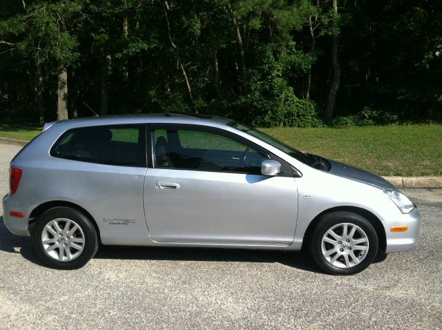 Honda Civic 2003 photo 4